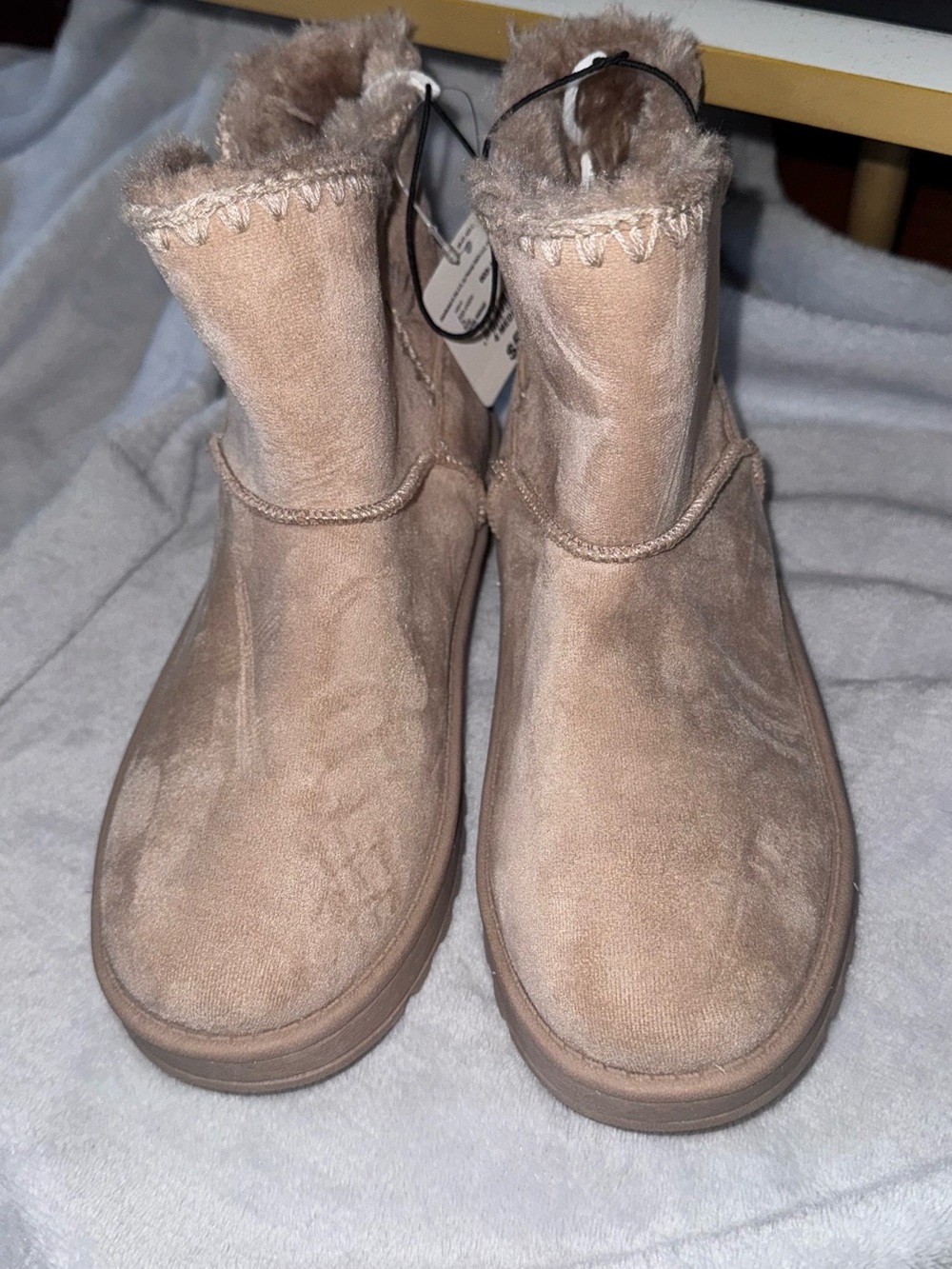 Cozy Faux-Shearling Short Boots in Light Taupe